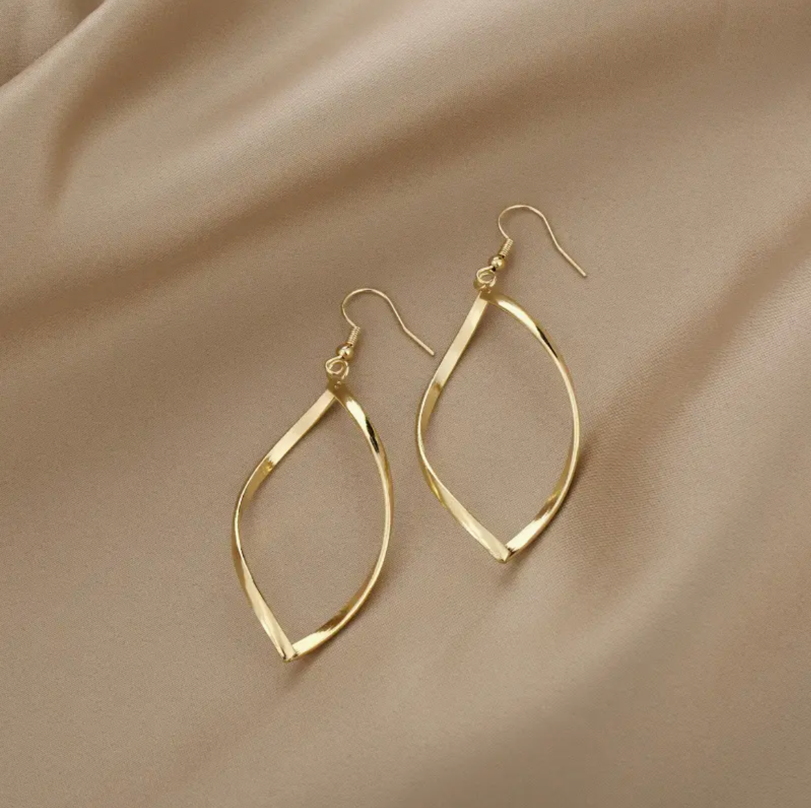 Twist Leaf Drop Earrings