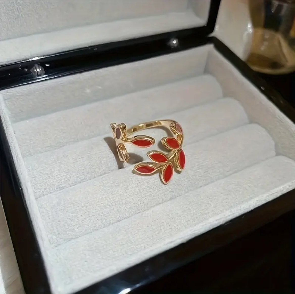 Leaf Enamel Ring