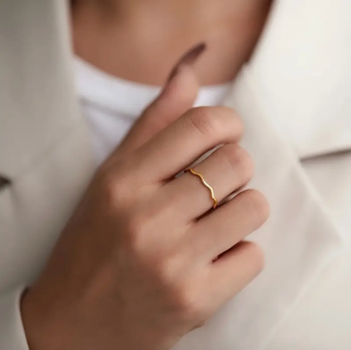 Wavy Band Ring
